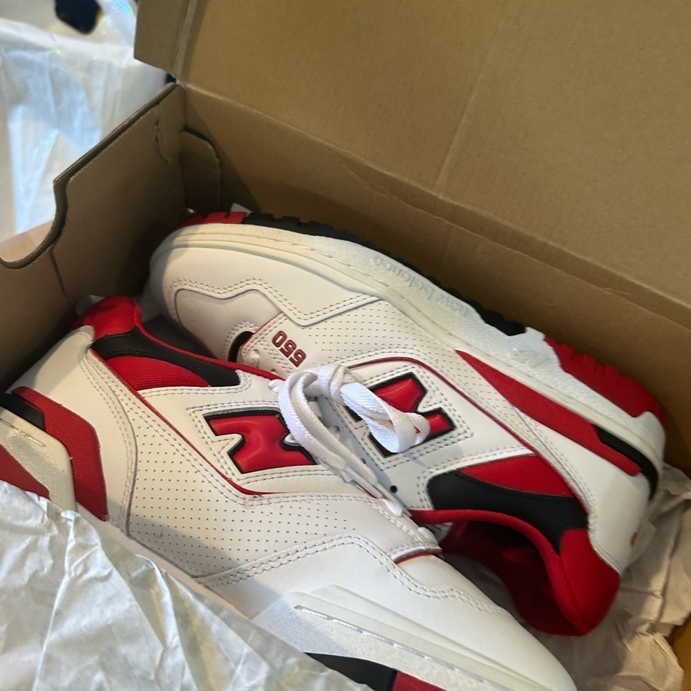 New balance 550 red Taylor swift ❤️ - Picture 4 of 4
